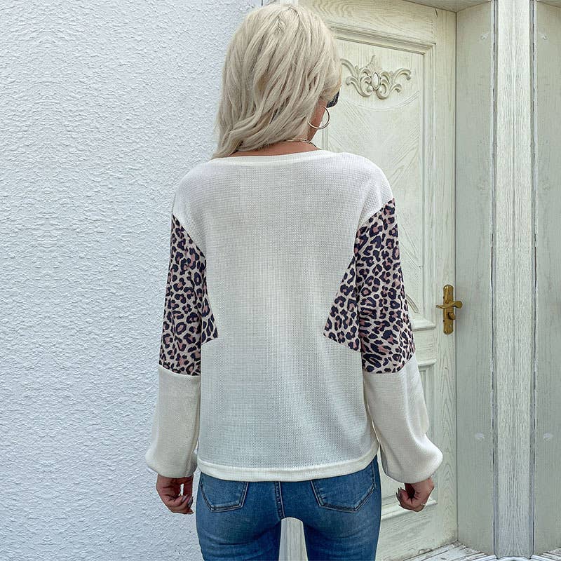 CREW NECK WITH LEOPARD PRINT PATCHWORK JUMPER