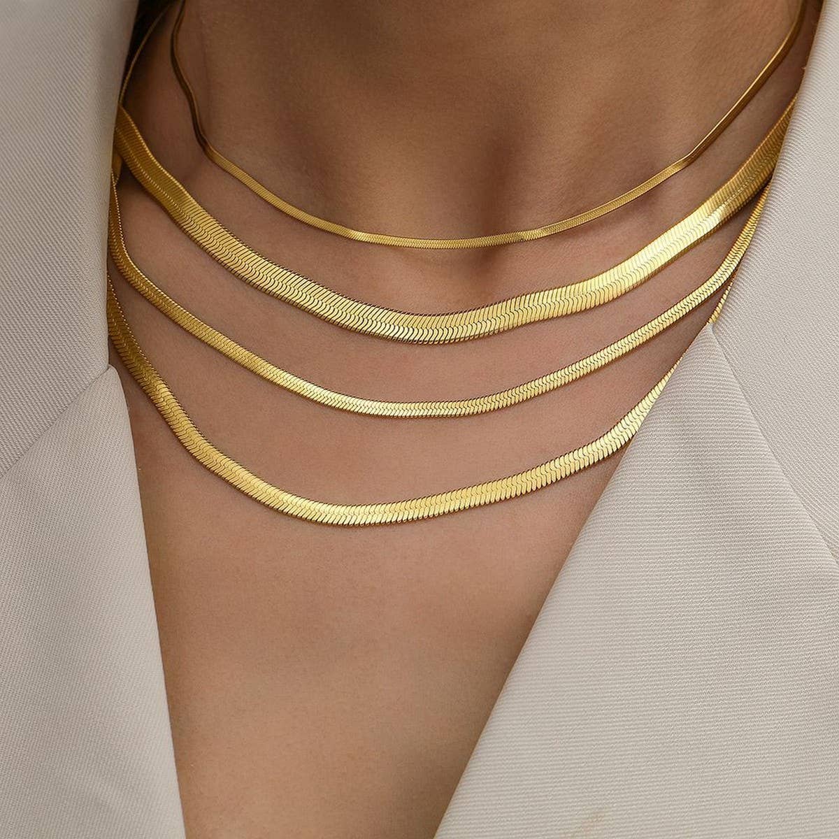 SNAKE CHAIN COMBINATION MULTI-LAYERED NECKLACE_CWMM3621