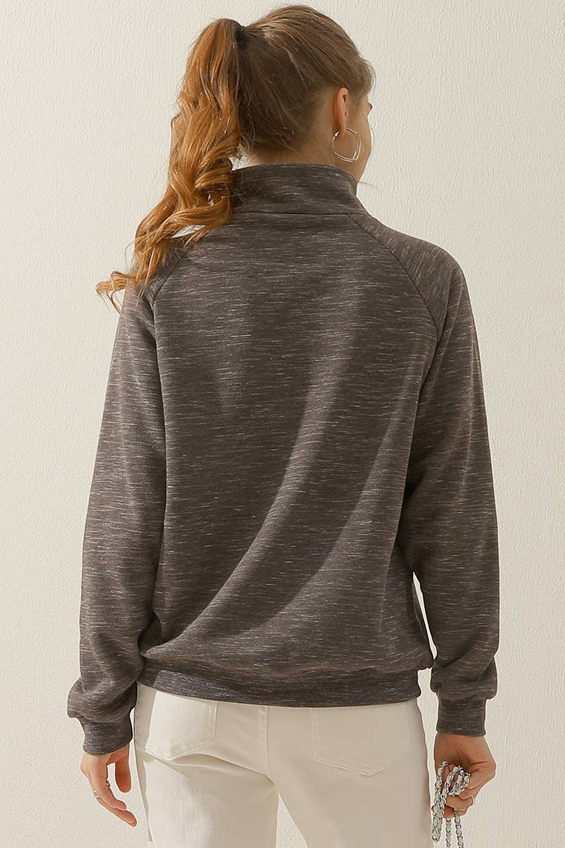 CWTTL1427_Snap Button Neck Casual Long Sleeve Top