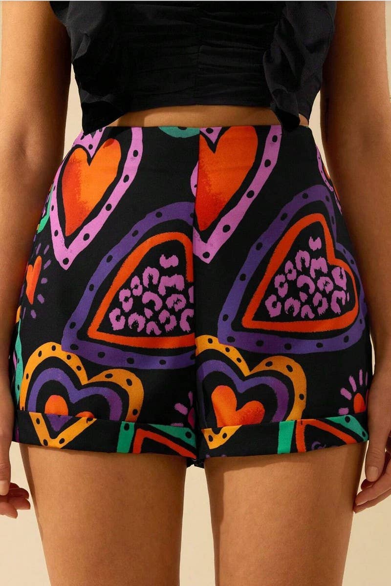 CWBSP00615_HEART PRINT SLIM FIT CASUAL BEACH SHORTS