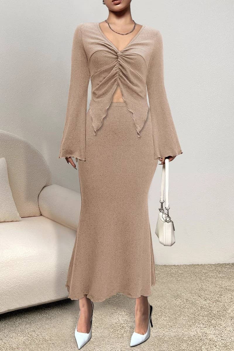 CWSS1131_BELL SLEEVE SHORT TOP AND FISHTAIL SKIRT SET