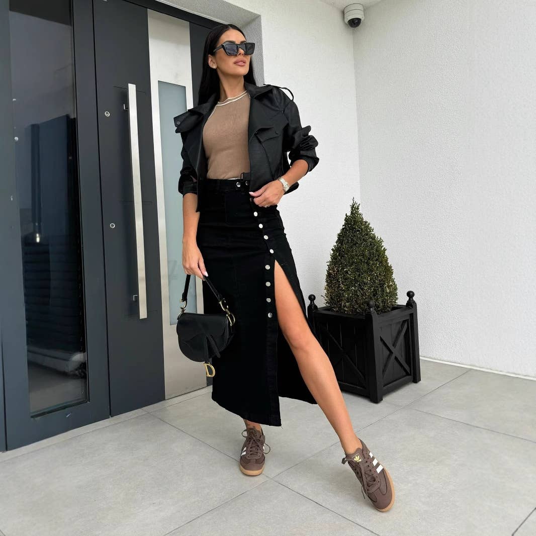 Buttoned asymmetrical high-waisted denim skirt