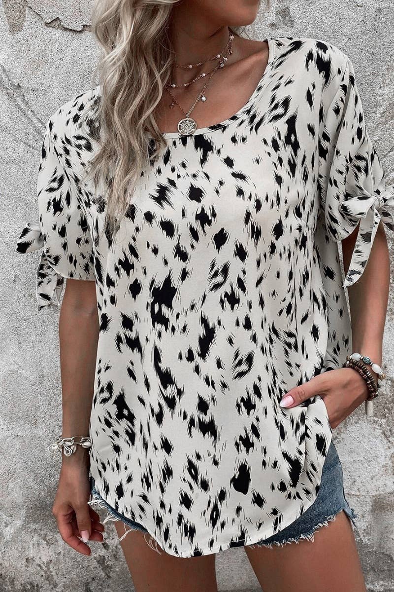 CWTBLS0663_TIGER-PRINT SHORT-SLEEVED SHIRT WITH TIE UP