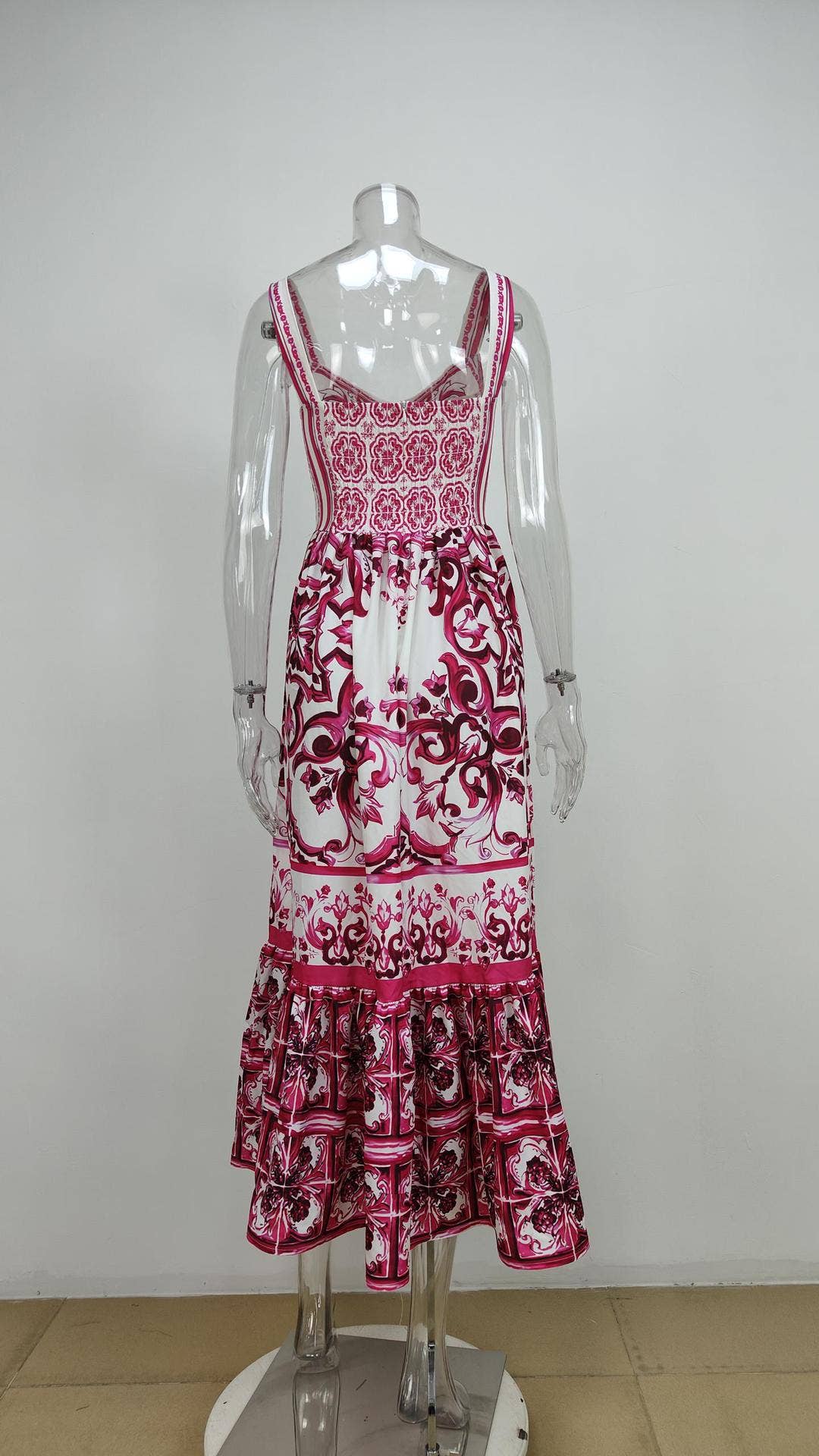 BOHEMIAN STYLE ELEGANT LONG PRINT HALTER DRESS
