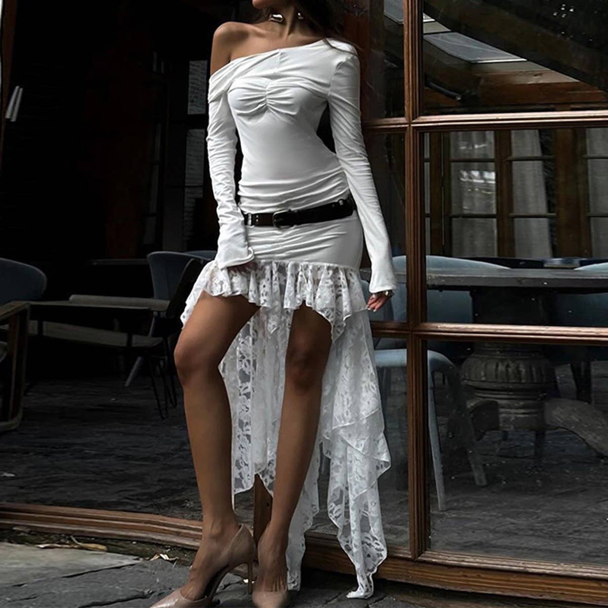 Elegant lace patchwork backless bodycon dress