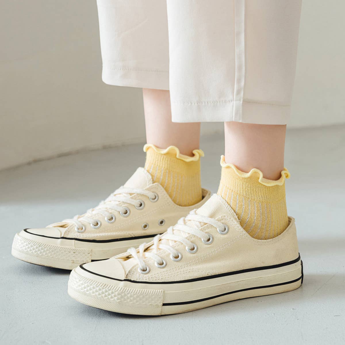 WOMEN LOW CUT SOCKS