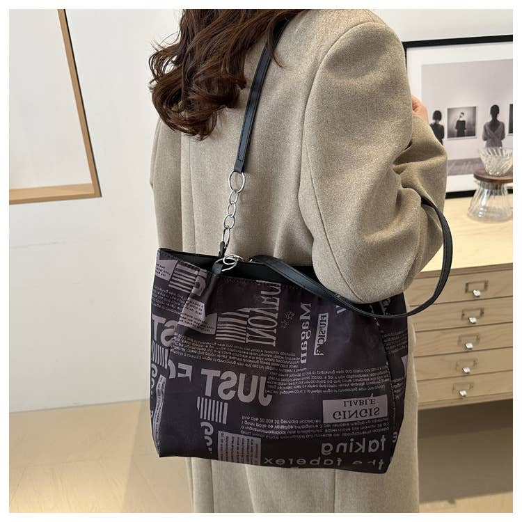 Personalized printed large-capacity bag