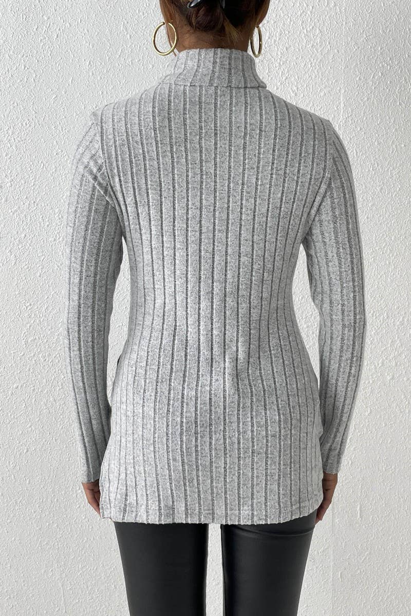 CWTTL1315_Turtle Neck Long Slv With Side Slit Pullover Top
