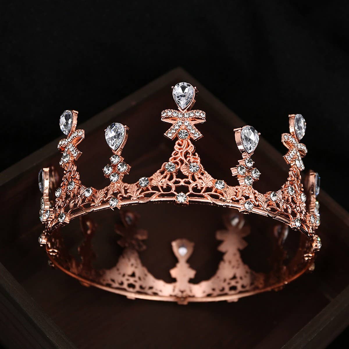 BUTTERFLY RHINESTONES WEDDING CRYSTAL TIARAS_CWMM2016