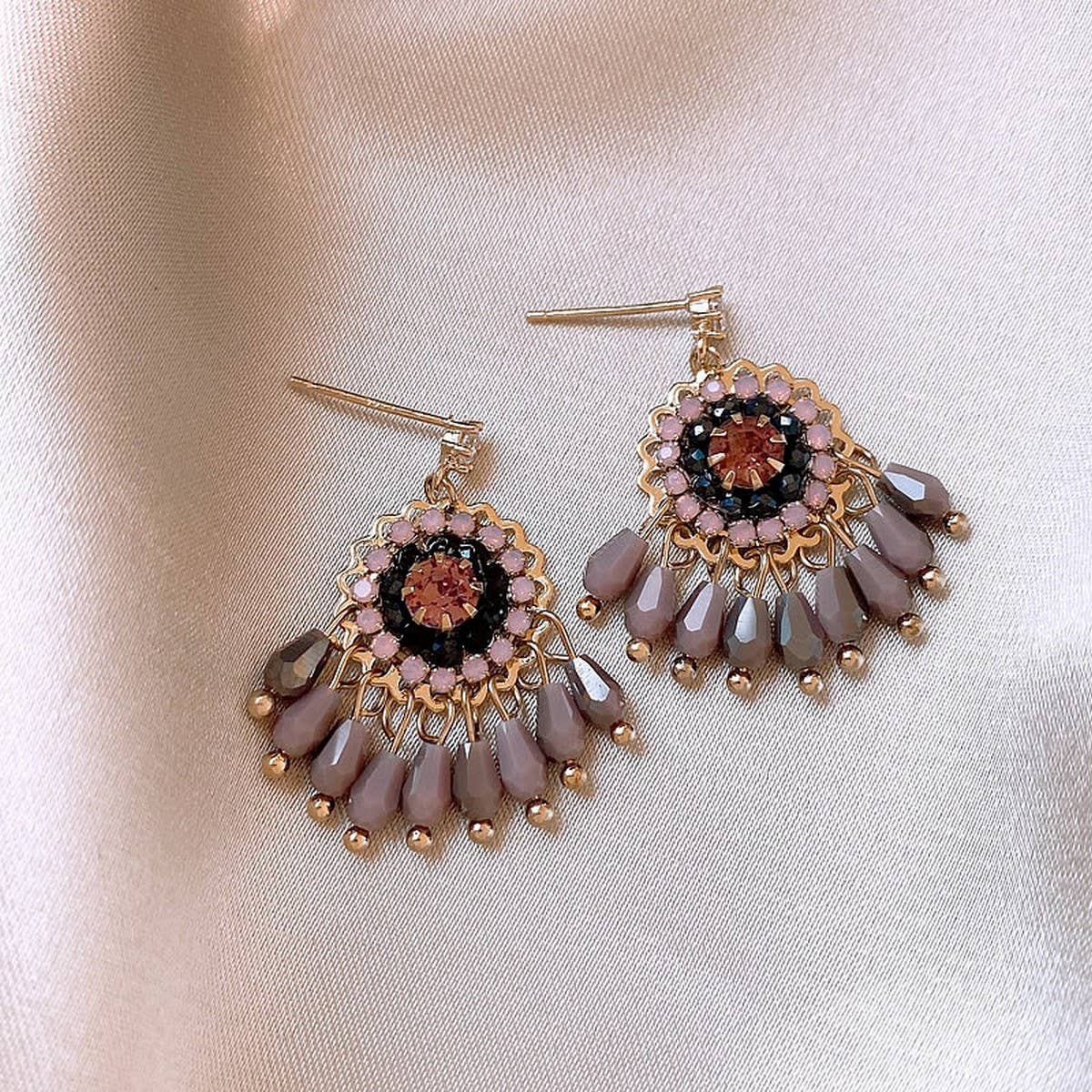 FLOWER FASHION PERSONALIZED TASSEL EARRINGS