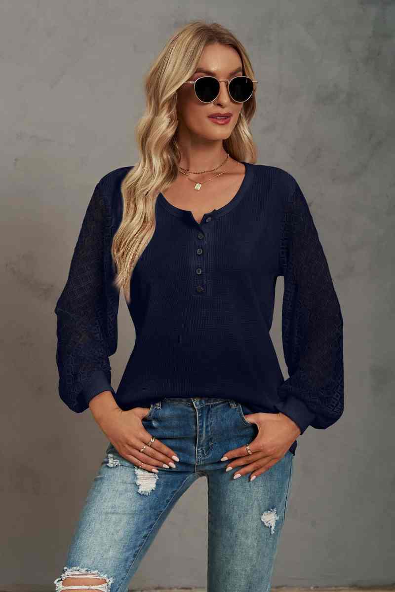 CWTBLL2846_V-NECK BUTTON-LACE PATCHWORK LONG-SLEEVED TOP