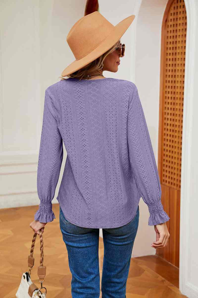 CWTBLL2837_V-NECK LACE PATCHWORK LONG-SLEEVED TOP