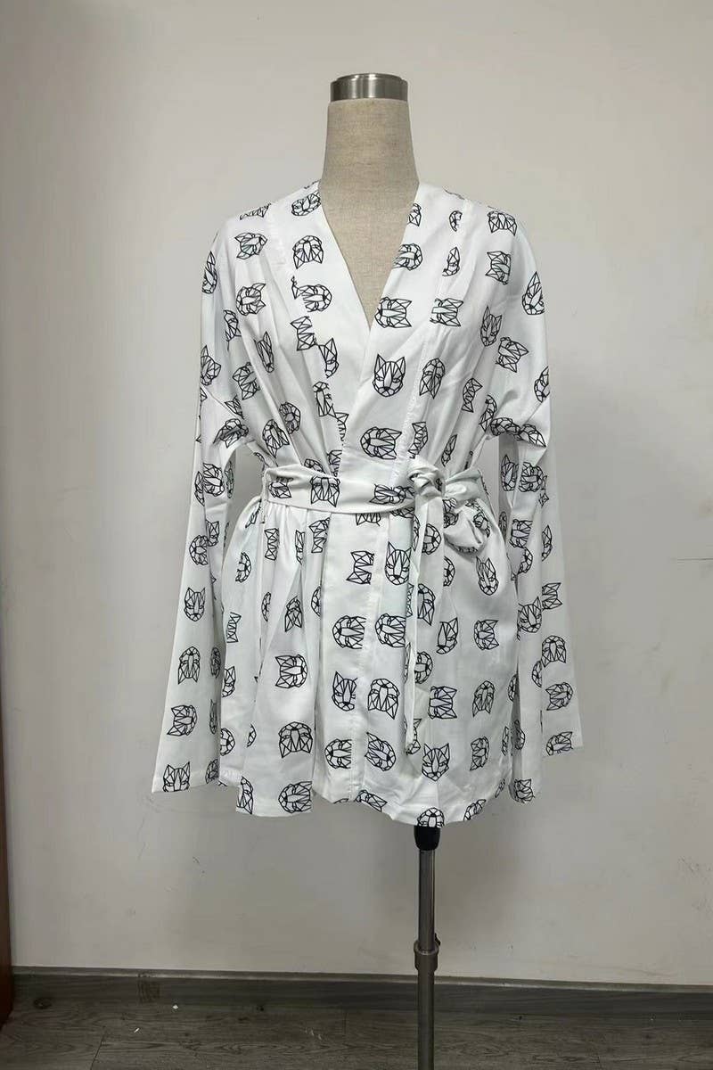 CWSTB1346_LONG-SLEEVED PRINTED TIE TOP AND SHORTS SET