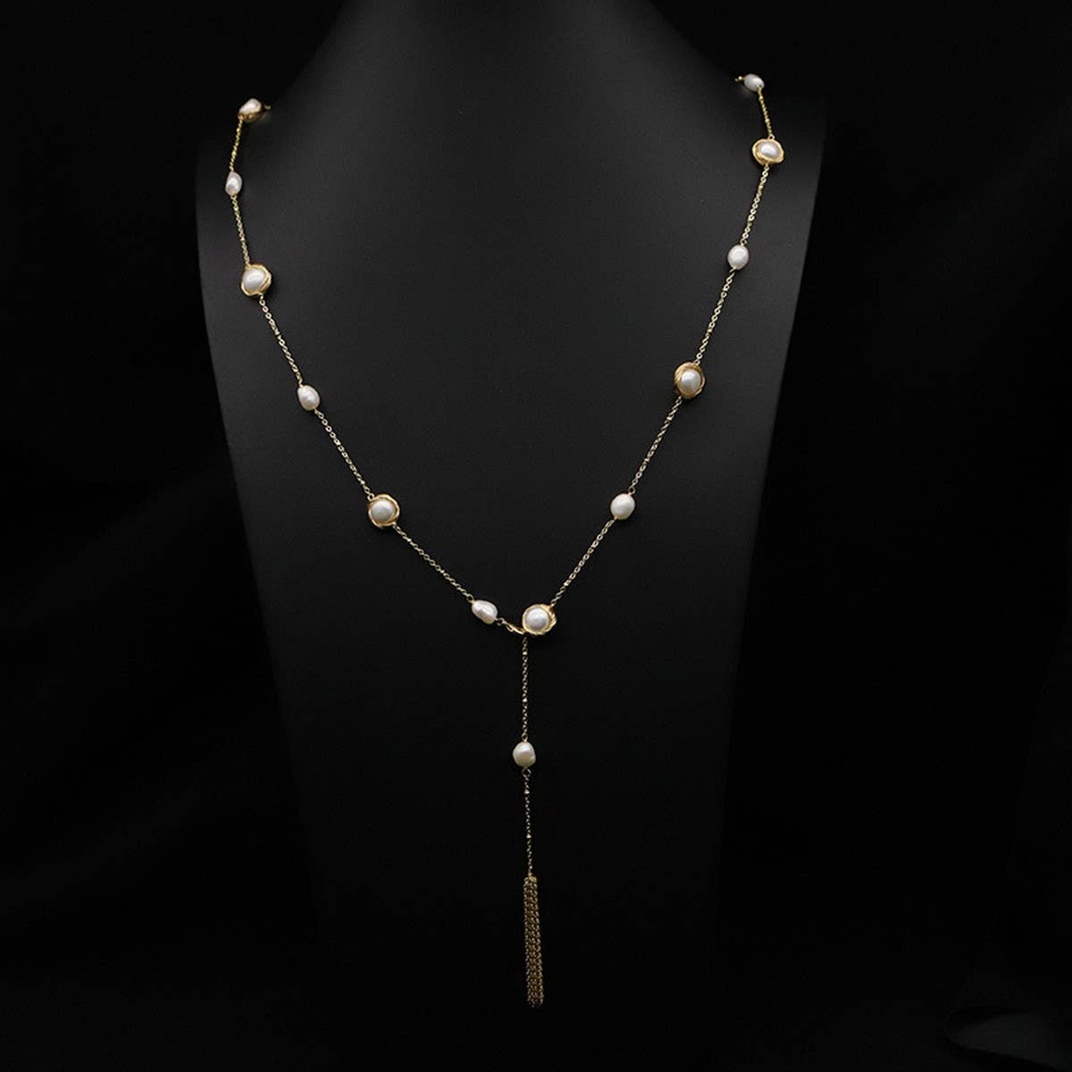 WOMEN'S NATURAL FRESHWATER PEARL NECKLACE