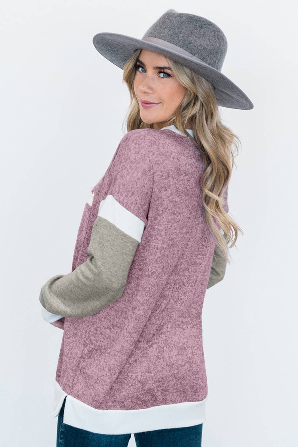 COLOR CONTRAST PATCHWORK LONG SLEEVE T-SHIRT