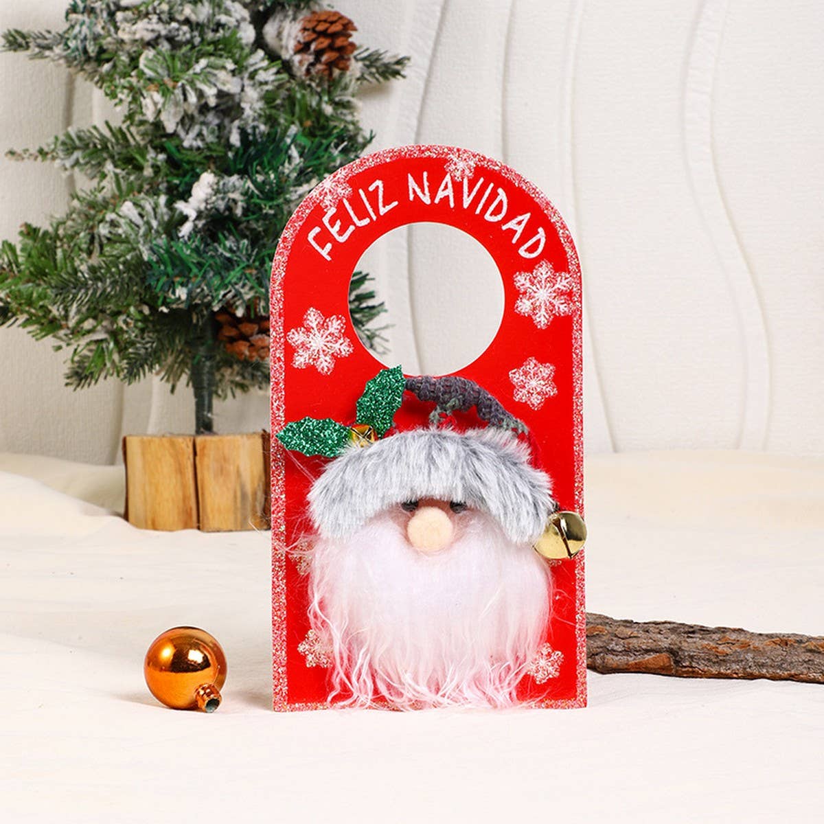 CHRISTMAS CARTOON HANGING WINDOW DECORATION
