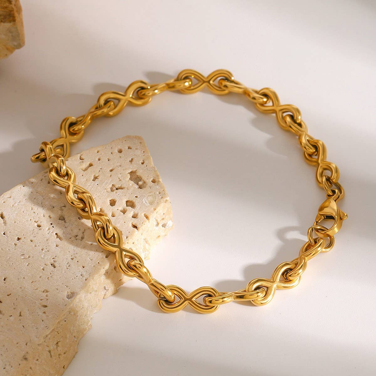 Minimalist Plain Chain Bracelet in Titanium Steel