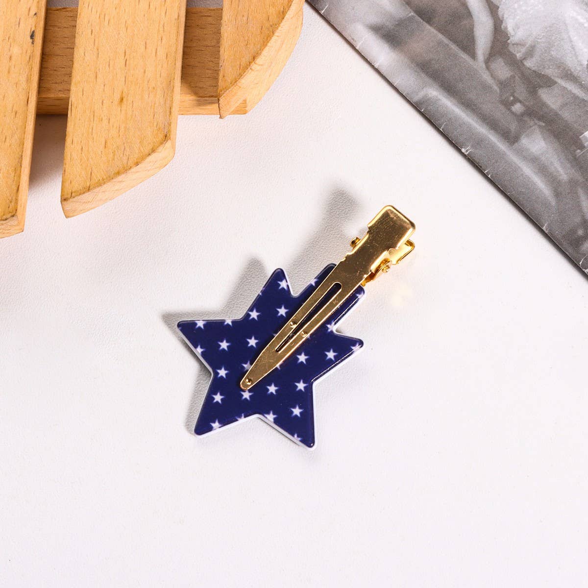 INDEPENDENCE DAY LETTER PENTAGRAM NEW HAIRPIN_CWAHA1264