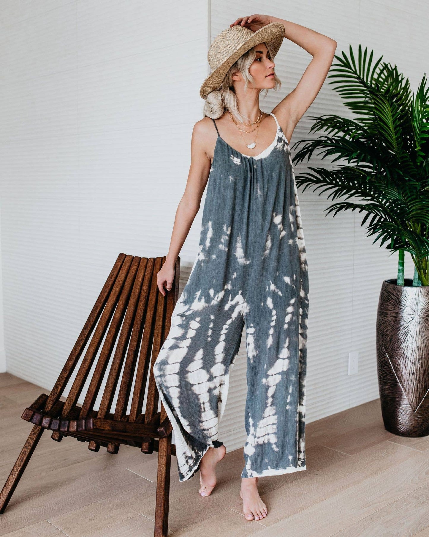 Abstract printed strappy sexy wide-leg jumpsuit