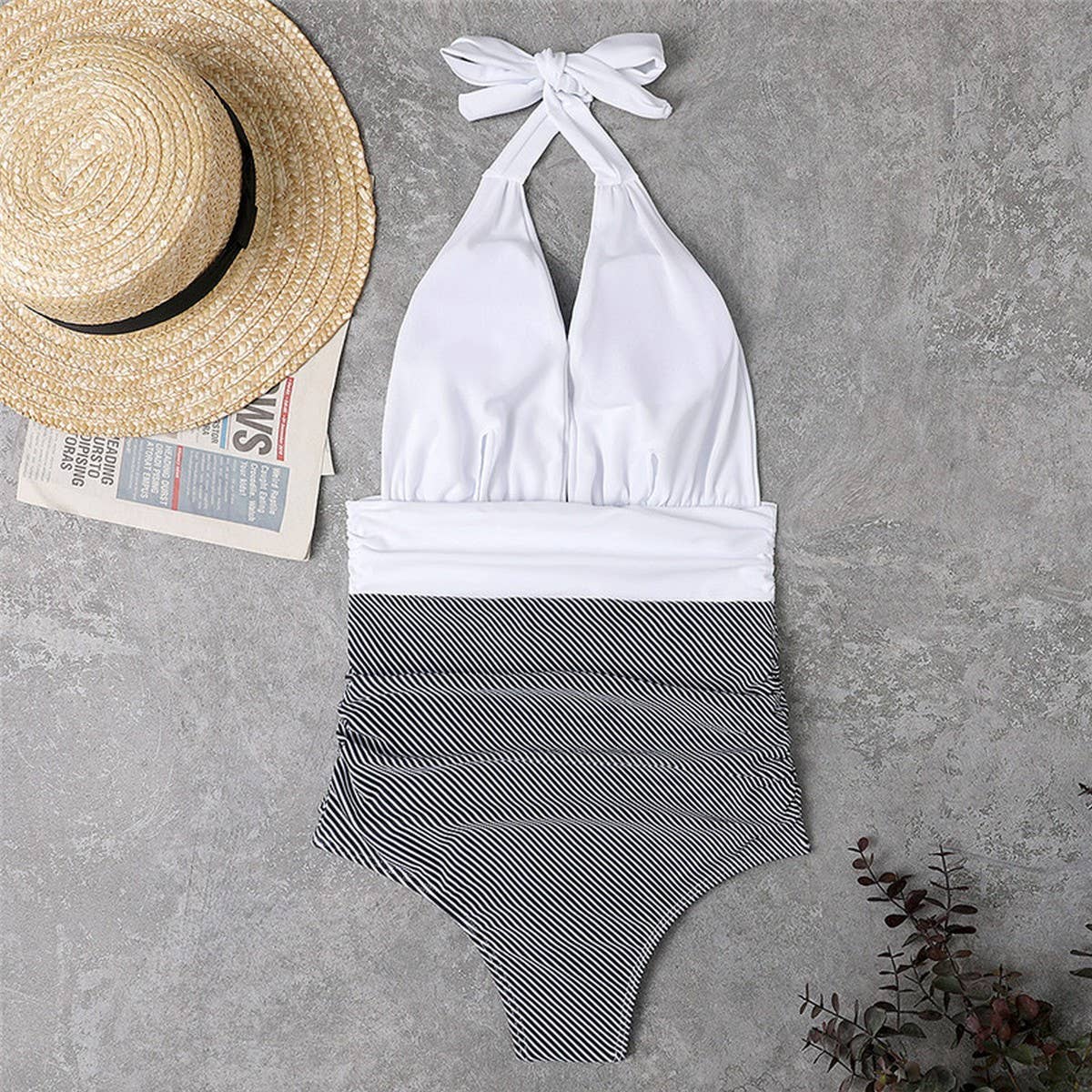 WOMEN'S HALTER BACKLESS ONE-PIECE SWIMSUIT