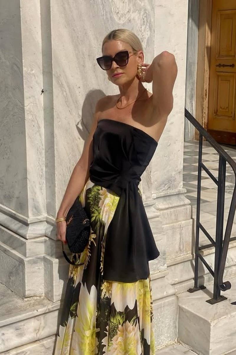 CWSTB340_BANDEAU TOP AND PRINTED SWING SKIRT SET