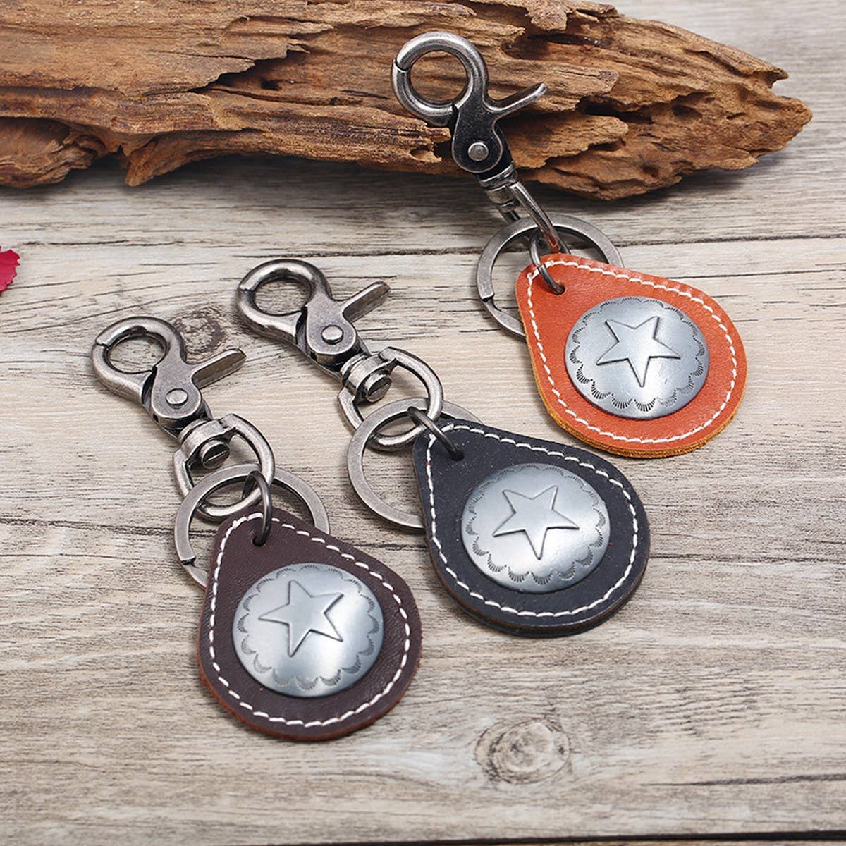 MEN'S FIVE-POINTED STAR ALLOY COWHIDE KEYCHAIN