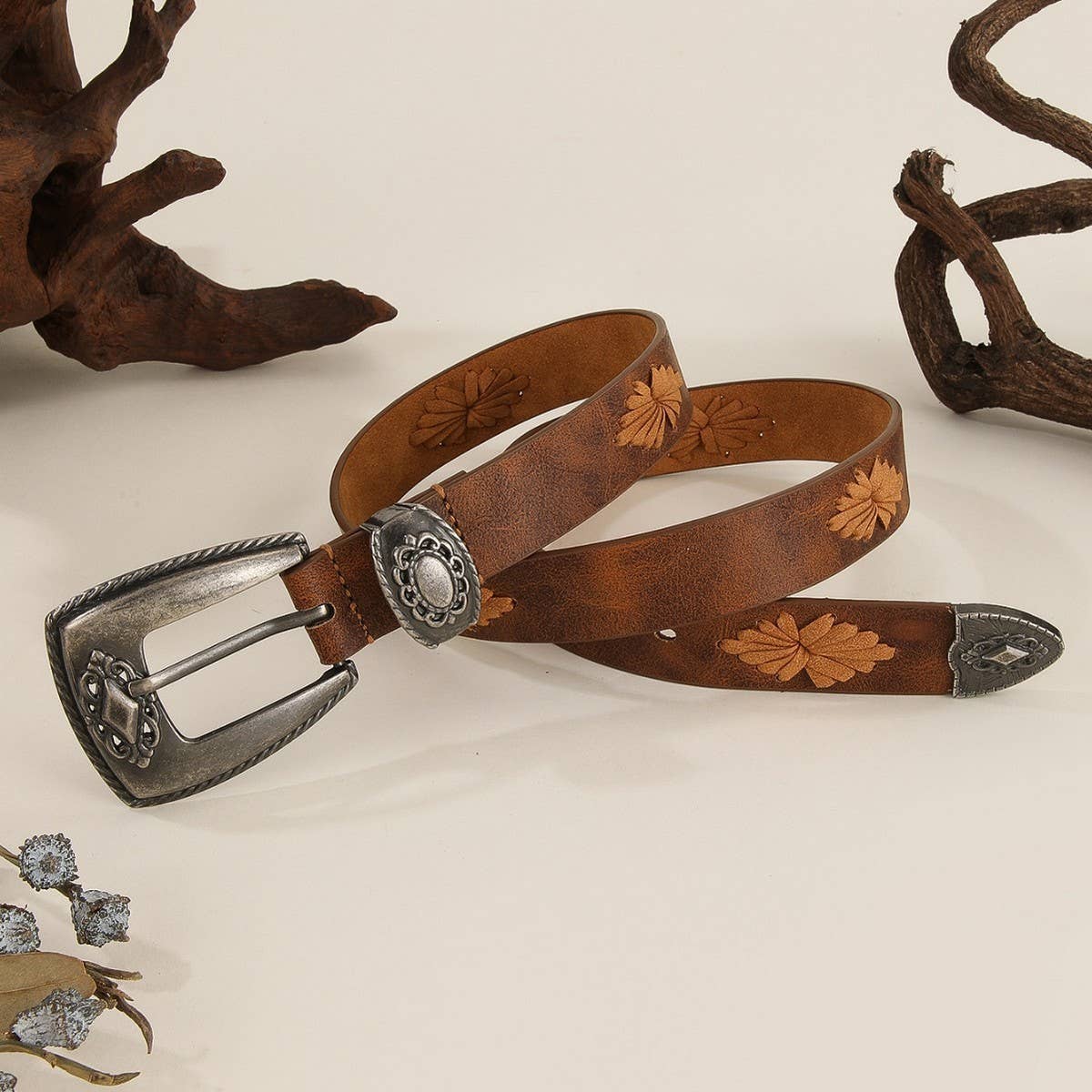 DENIM STYLE HAND-WOVEN STRING PUNK STYLE RIVET BELT