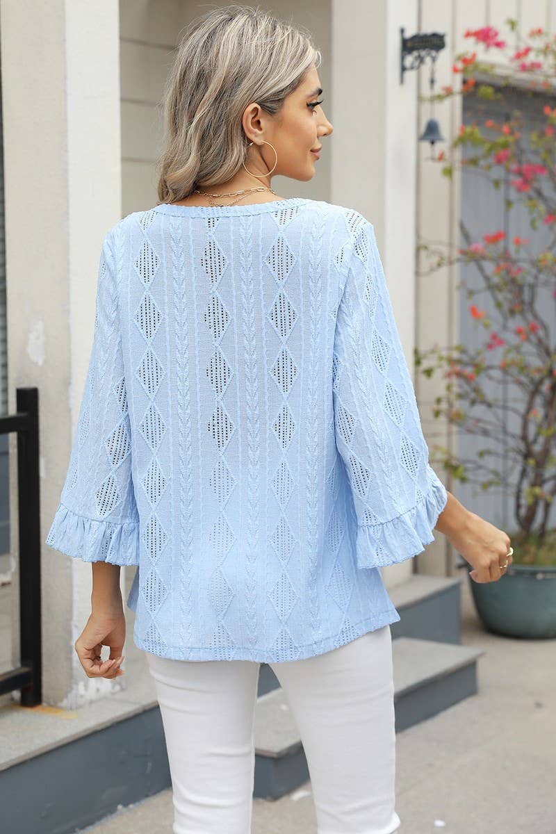 CWTBLL3672_V-NECK DIAMOND CHECK HOLLOW TRUMPET SLEEVE TOP