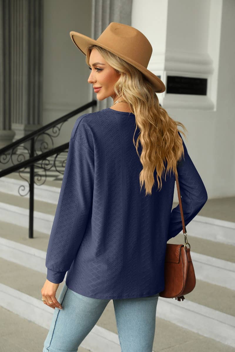 CWTBLL2802_FALL V-NECK BUTTON-UP LONG-SLEEVED TOP