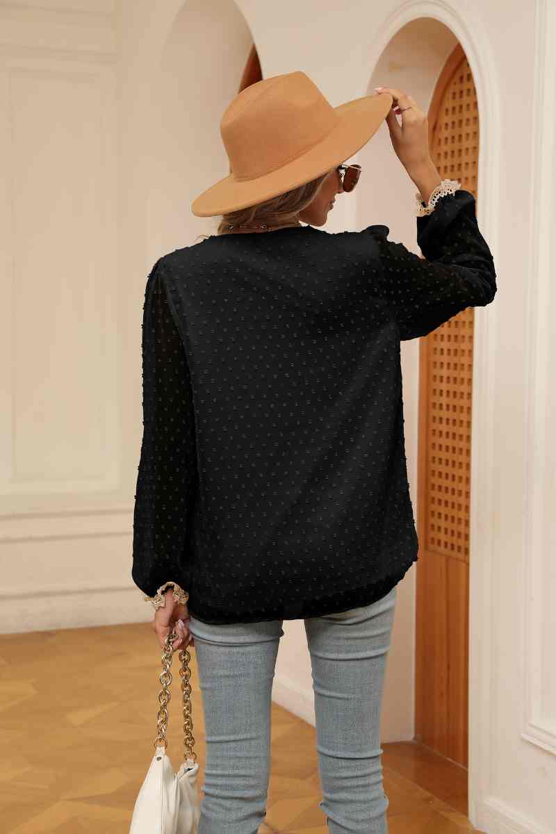 CWTBLL2831_FALL V-NECK LACE PATCHWORK LONG-SLEEVED TOP