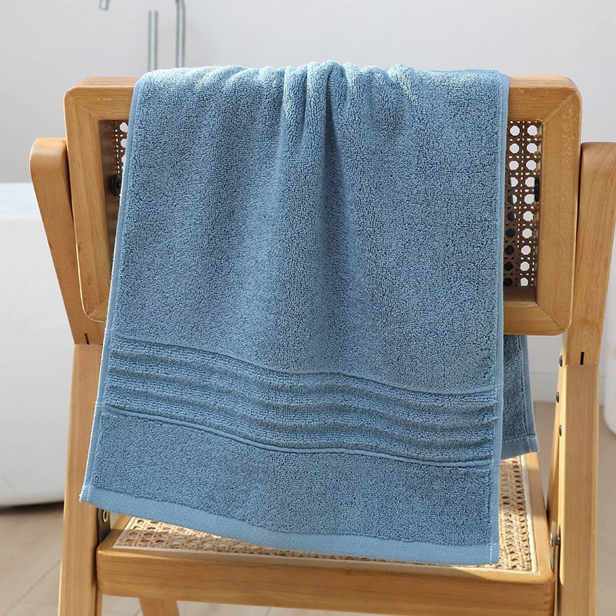 EMBROIDERED HOUSEHOLD FACE WASH COTTON TOWEL