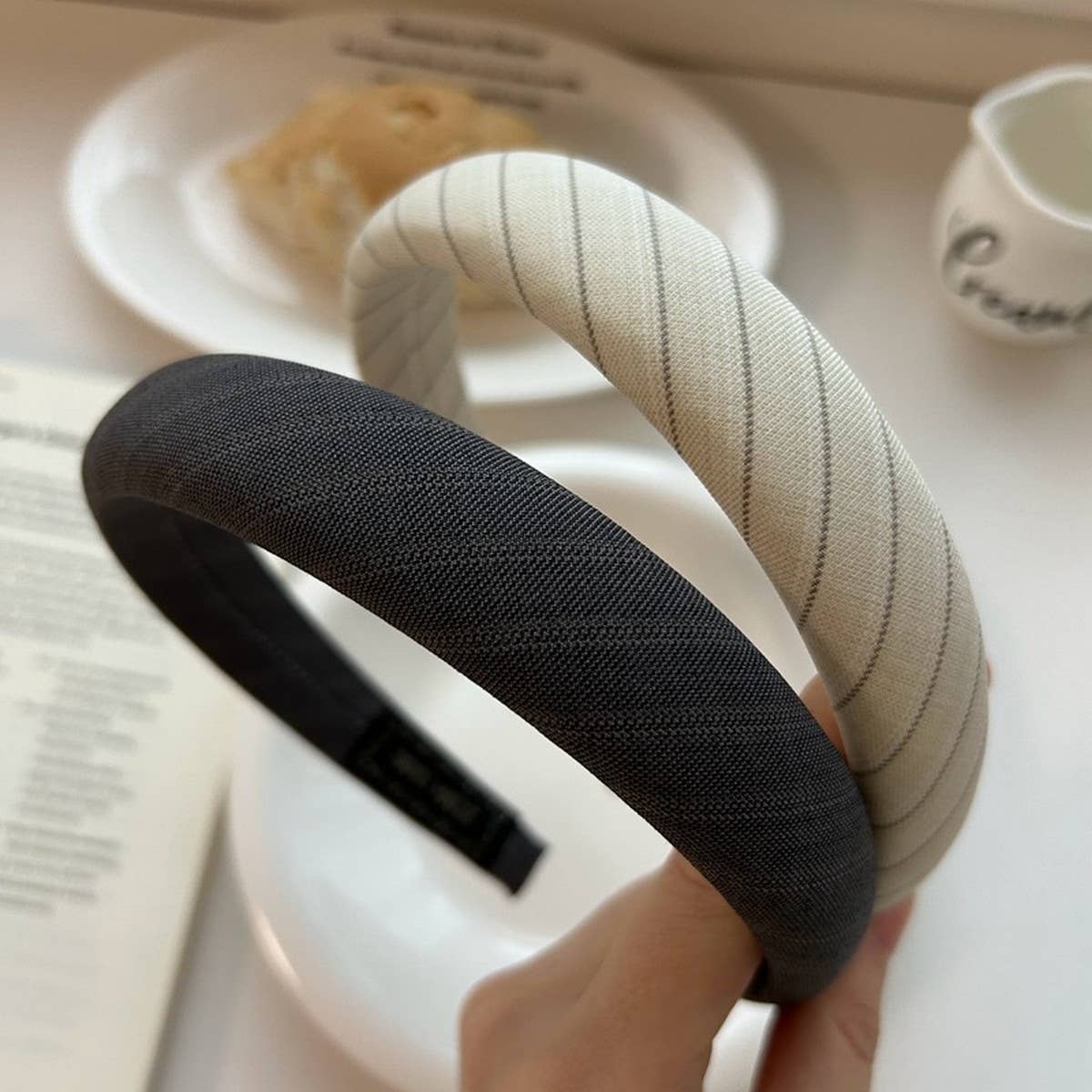 NEW HIGH-END SIMPLE STRIPED HEADBAND