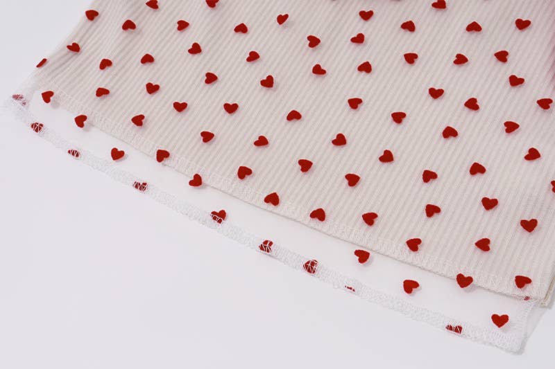 A bow-tied one-shoulder short strapless vest