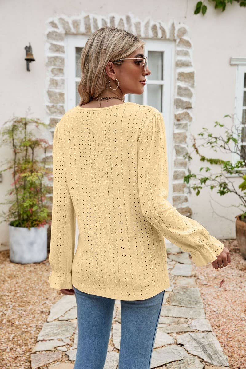 CWTBLL1045_SOLID COLOR V-NECK EYELET LOOSE TOP