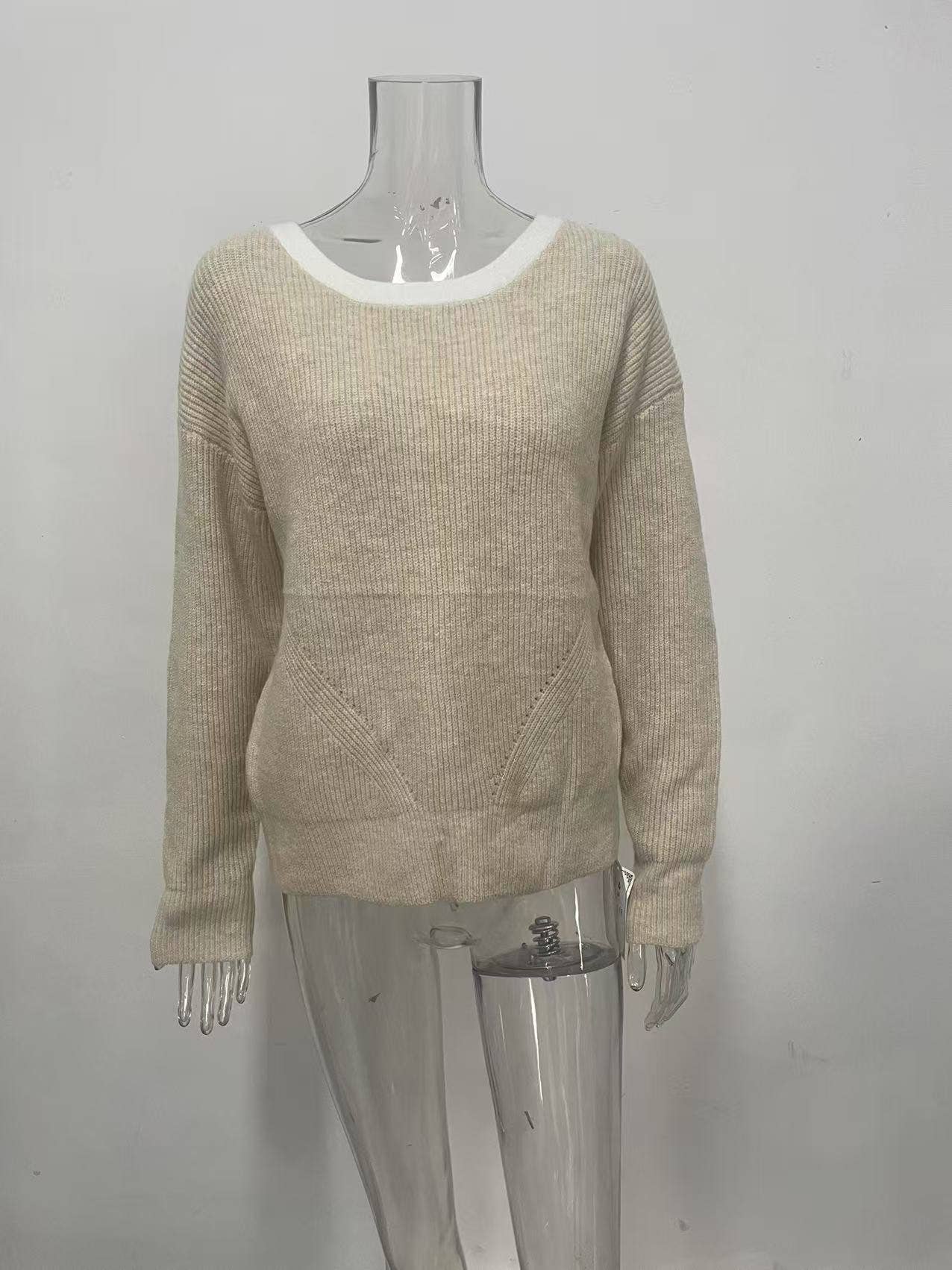 Back bow round collar sweater