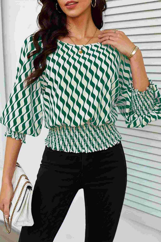 CWTTL2008_WAISTED SHORT CONTRAST PRINT LONG SLEEVE T-SHIRT