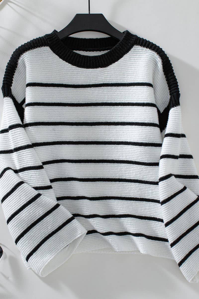 CWOSWL2913_BLACK AND WHITE STRIPED PULLOVER SWEATER