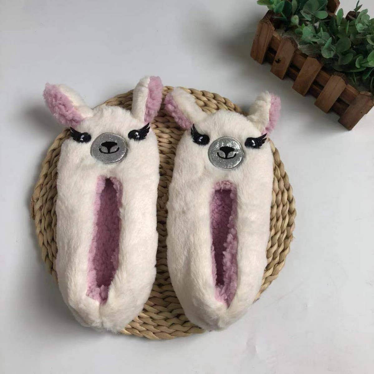 CUTE ANIMAL FLOOR SOCKS NON-SLIP INDOOR SOCKS
