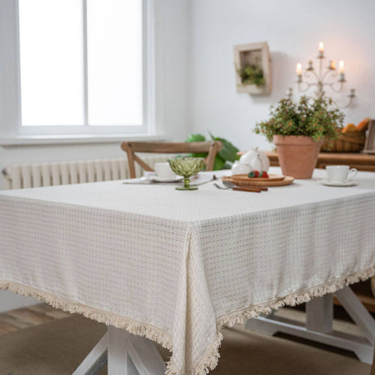 WAFFLE TASSEL SOLID COLOR DINING TABLE