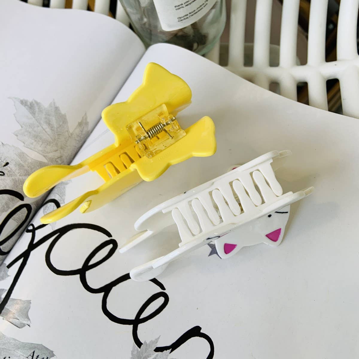 CWAHA1539_CREATIVE LAZY BLUE YELLOW WHITE CAT HAIR CLAW CLIP