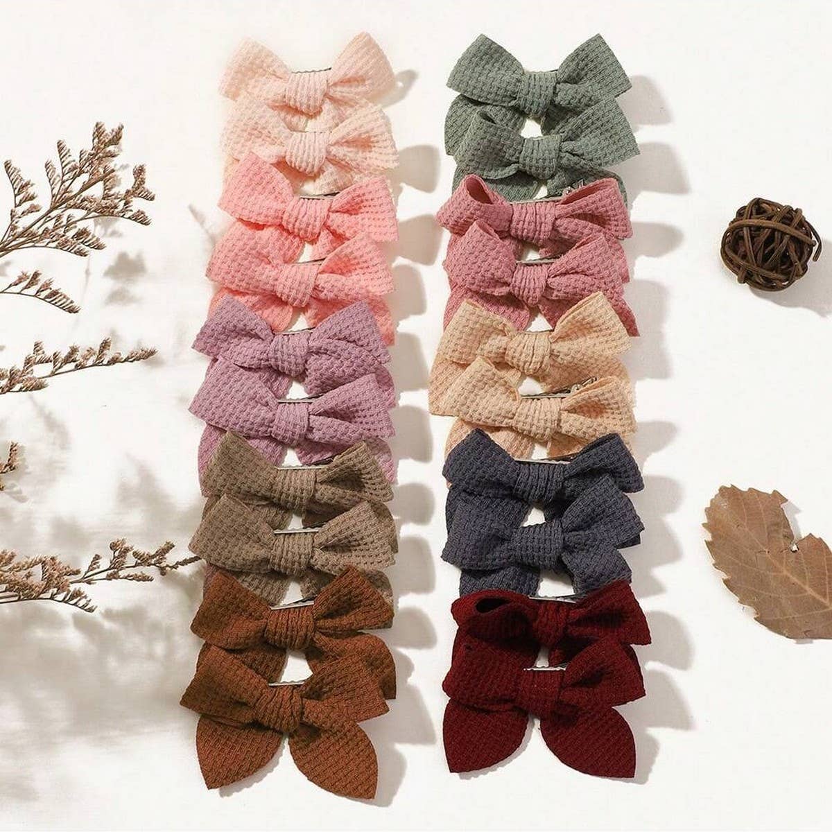 Handmade Baby Bow Hair Clip with Corn Weave Fabric