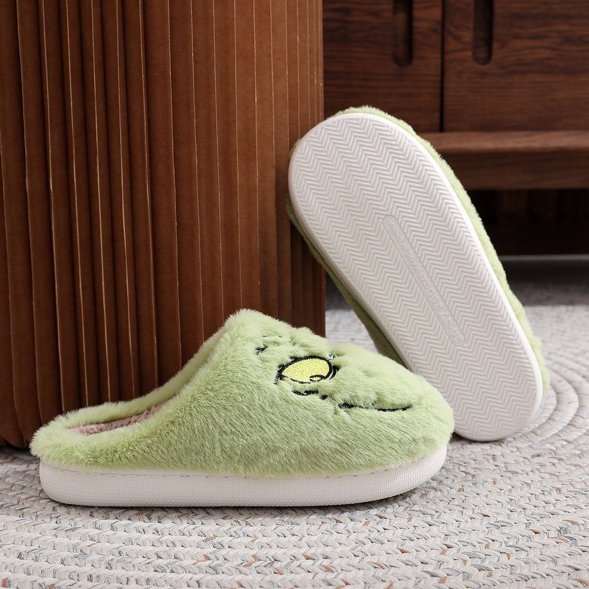 CHRISTMAS GREEN MONSTER GRINCH COTTON SLIPPERS