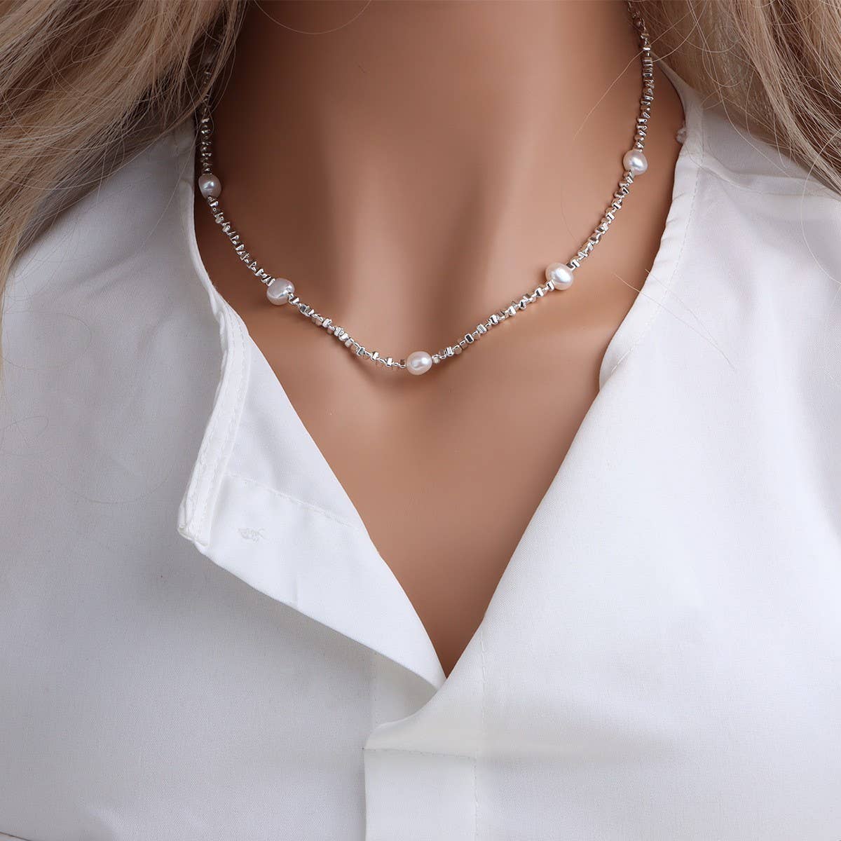 Broken silver beads pearl collarbone chain