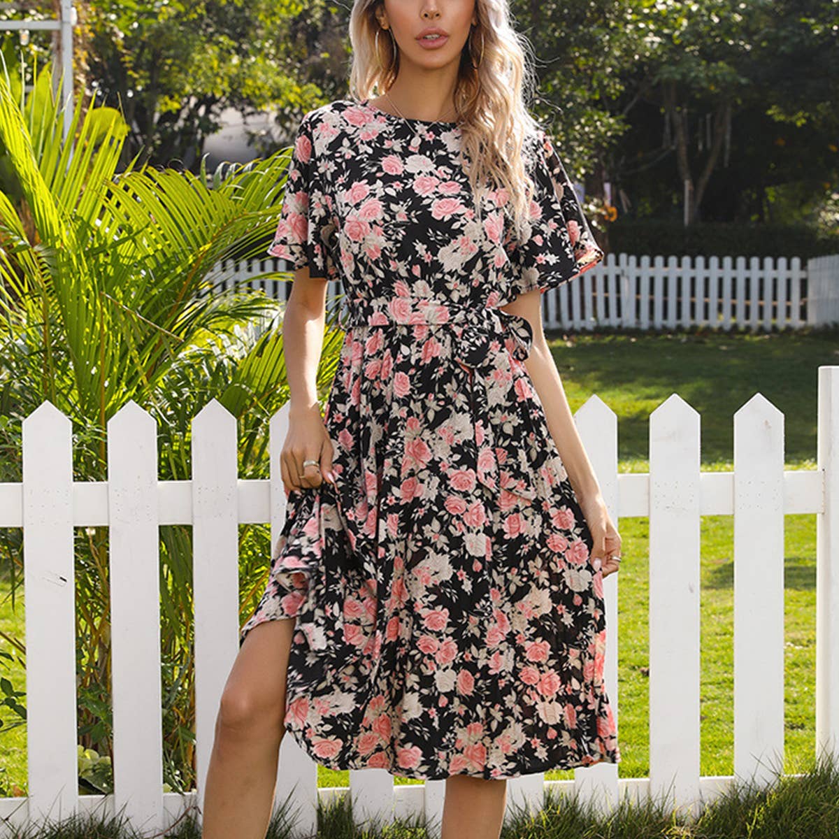 Crew-neck lace-up pleated print dress