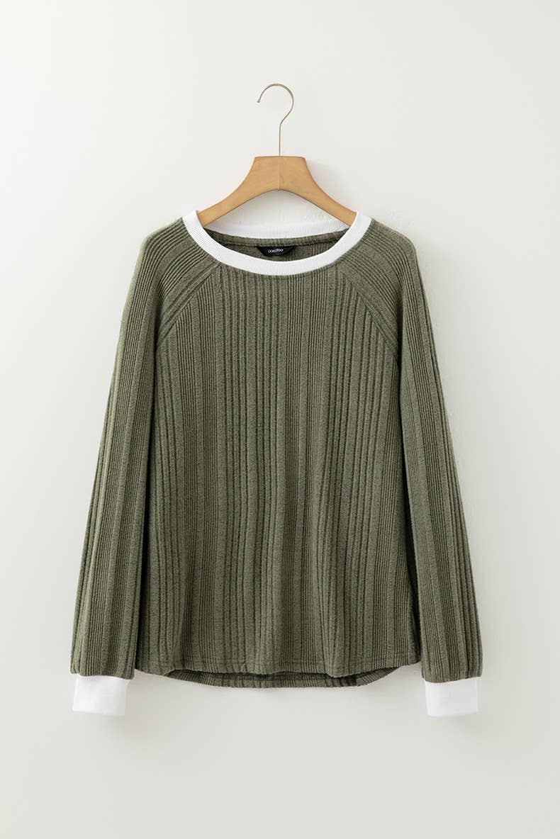 Color-blocked round-neck pullover knitted top