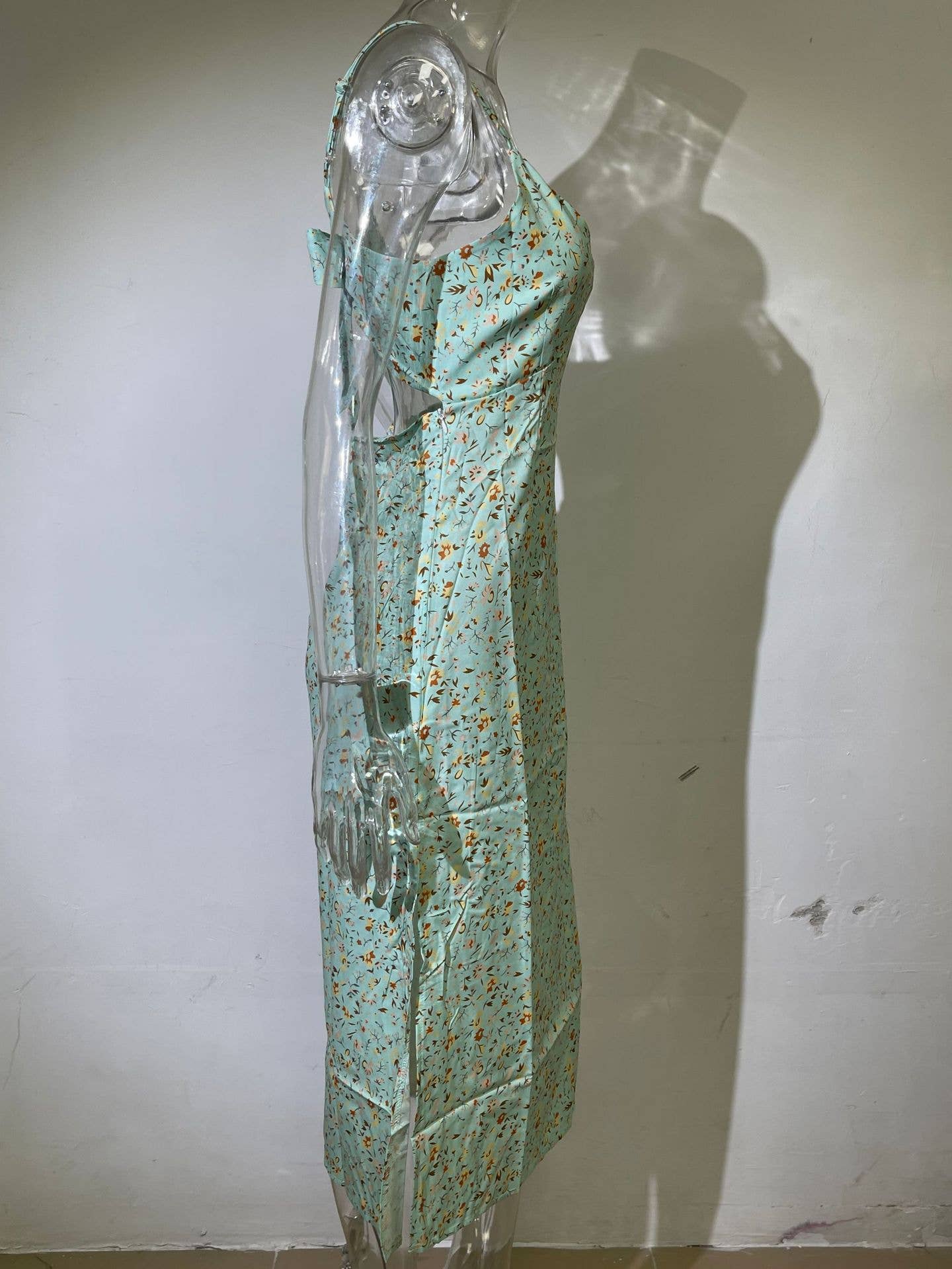 Deep V-neck backless lace printed slit dress