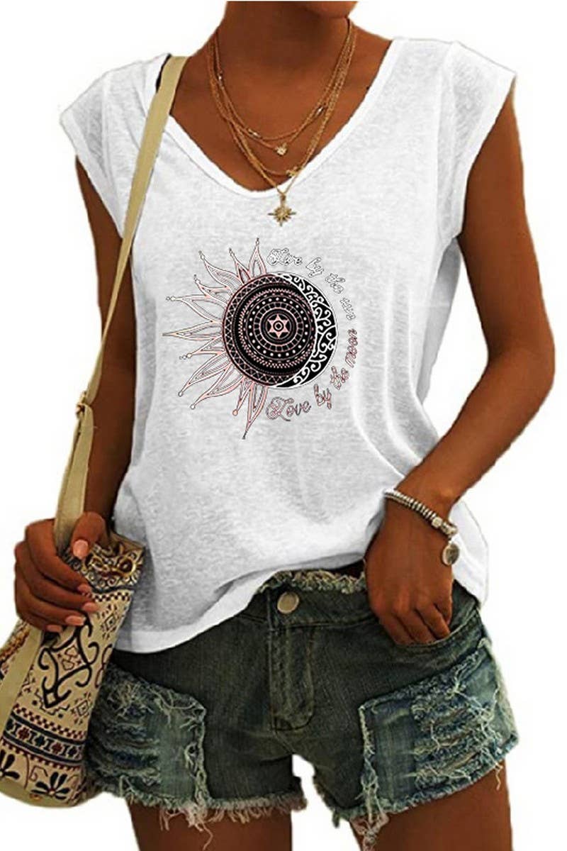 CWTTSL0407_V-NECK SUN AND MOON PRINT LOOSE T-SHIRT