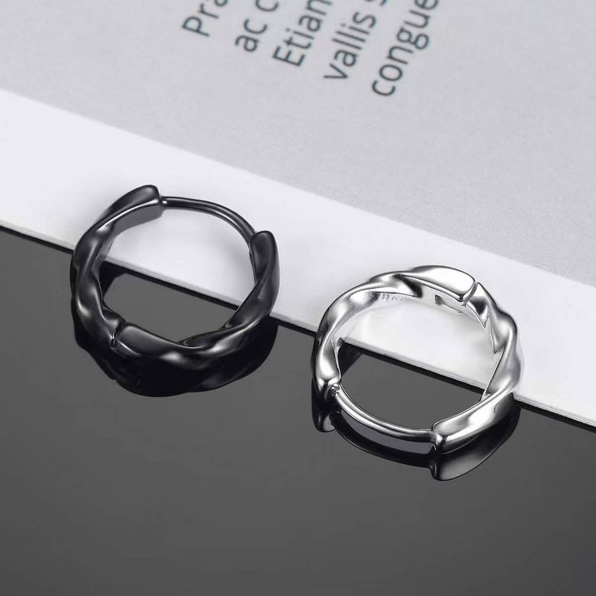CLASSIC ROUND TWIST HOOP EARRINGS