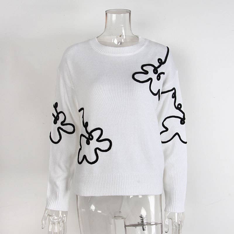 Flower-patterned round-neck knitted sweater