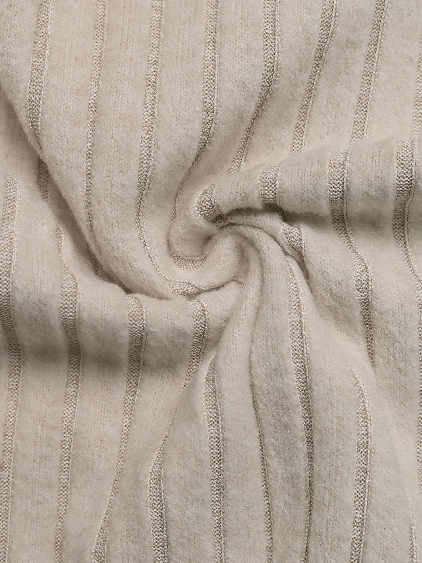 Fashionable loose knitted long-sleeved T-shirt